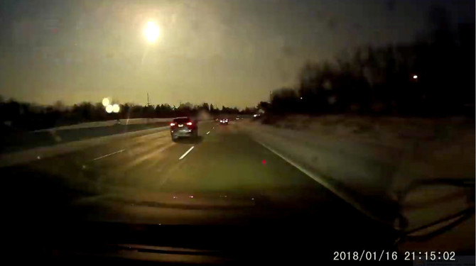 Aliens, apocalypse, lightning? ... No, just a meteor rocking Michigan