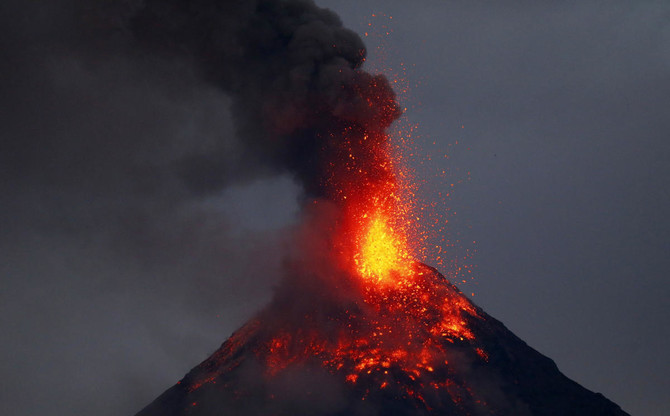 Philippines’ Mayon volcano spreads lava almost 3 kilometers from crater