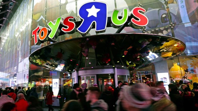 Toys ‘R’ Us says to shut about 180 US stores