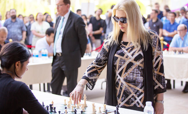 Your move, ladies: World chess queen calls for women to get on board