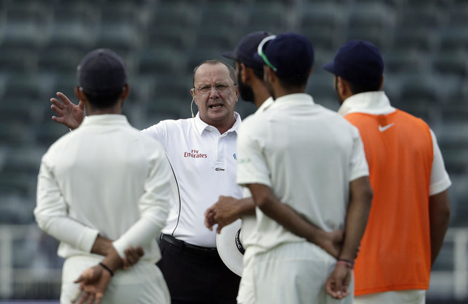 Play stopped on ‘dangerous’ Wanderers pitch in India-South Africa Test