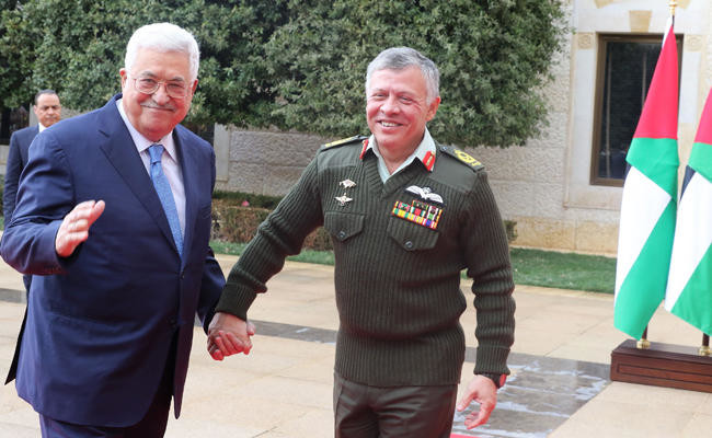 Red-carpet treatment for Abbas in Jordan signals support for Palestinian cause