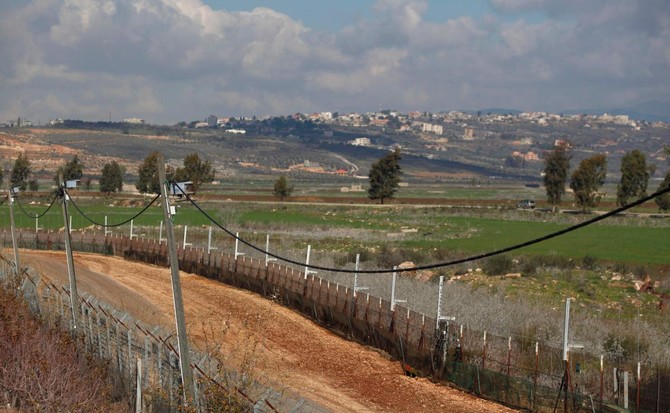 Lebanon tells Israel its border wall violates sovereignty