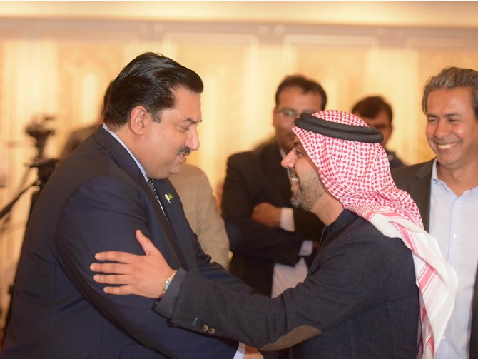 Khurram Dastgir Khan welcomes Arab News to Islamabad in keynote speech