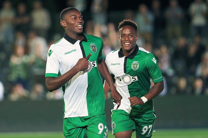 Manchester City lead the race for Sporting star Rafael Leao