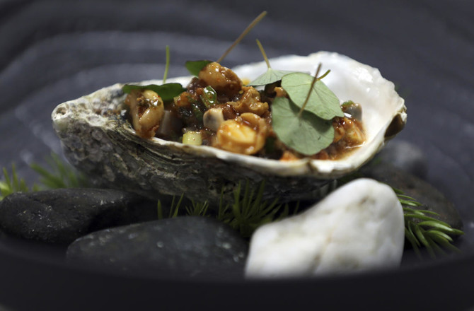 Fresh twist for UAE diners as oysters thrive in warm waters