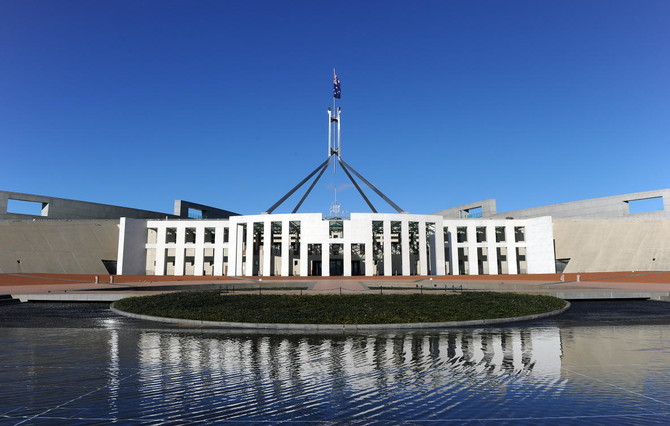 Australian government ministers banned from sex with staff