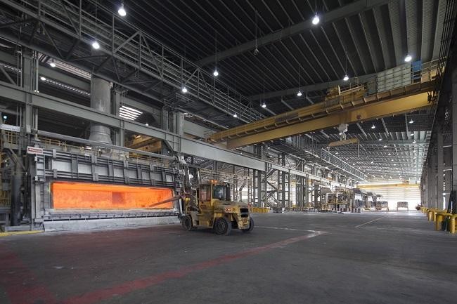 Emirates Global Aluminium posts sharp rise in profits