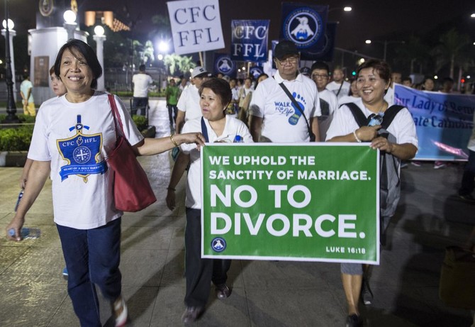 Philippine poor pay the price for Catholic church influenced divorce ban