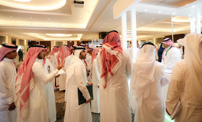 Young Saudis urged to seize opportunities to shape economic future