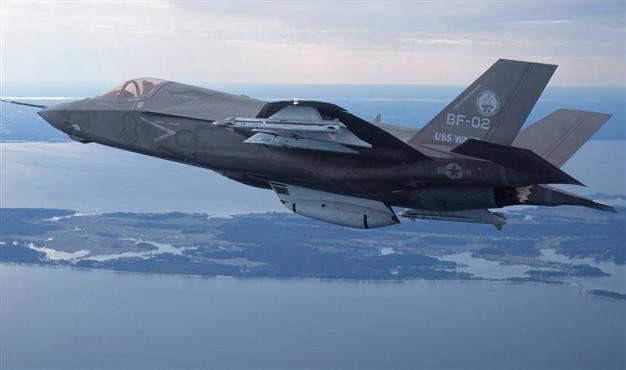 Israeli F-35s fly over Iran provinces and installations: Israeli media