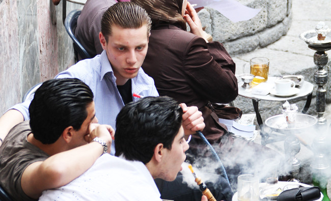 Pipes Of Peace Timeless Shisha Ritual Helps Young Syrians Escape The Pain Of War Arab News