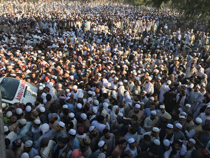 Thousands Bid Farewell To Maulana Sami-ul-haq 