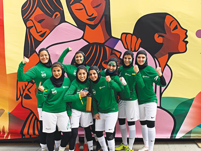 37+ Eight Of Iran&#039;s Women&#039;s Football Team &#039;Are Men&#039; Gif