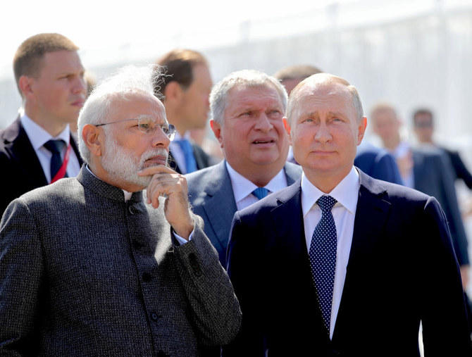 Putin Hosts Modi At Start Of Far East Economic Forum | Arab News