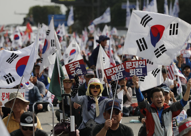 Scandal over justice minister galvanizes South Koreans at protests ...