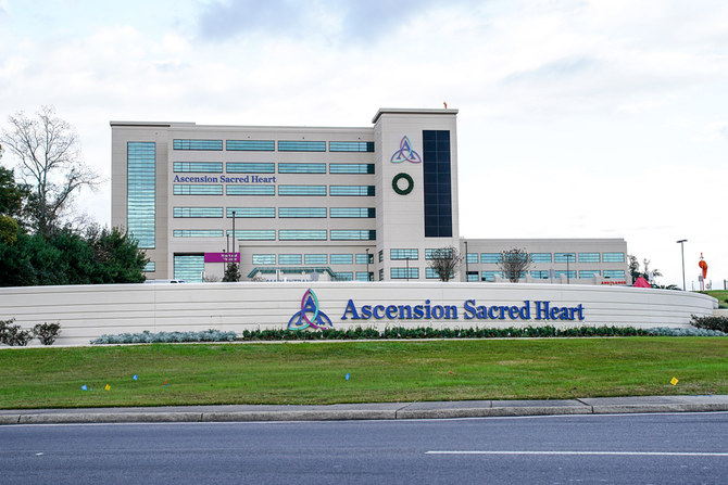 ascension sacred heart hospital employees