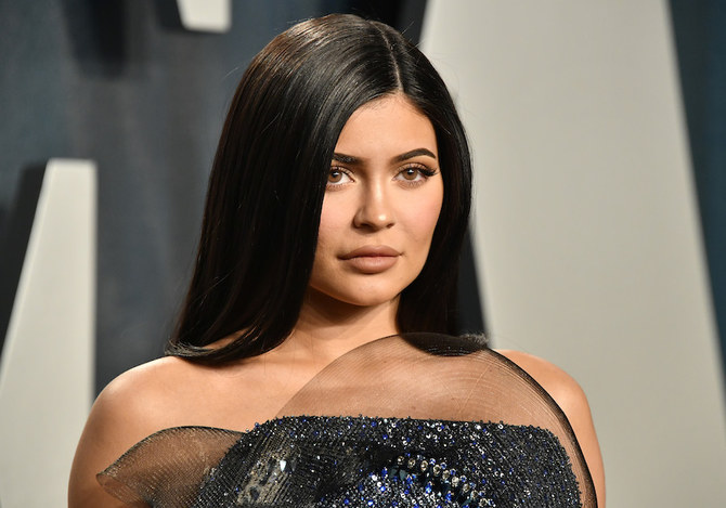 Kylie Jenner Forbes Spar Over Story On Billionaire Status Arab News [ 469 x 670 Pixel ]