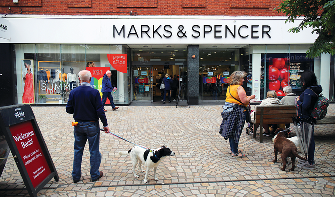 Marks & Spencer to cut 7,000 jobs as clothing sales collapse