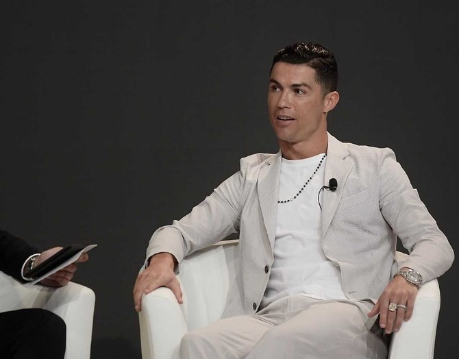 The Suit Trousers Fitted black Cristiano Ronaldo on the account instagram  of @cristiano | Spotern