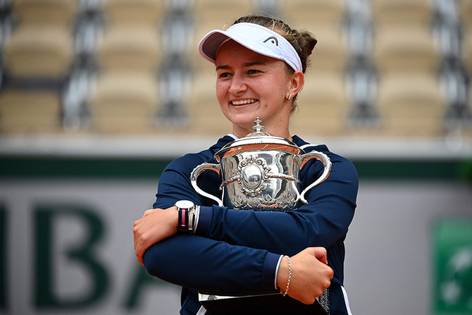 Unseeded Krejcikova Wins Maiden Grand Slam Title In Paris | Arab News