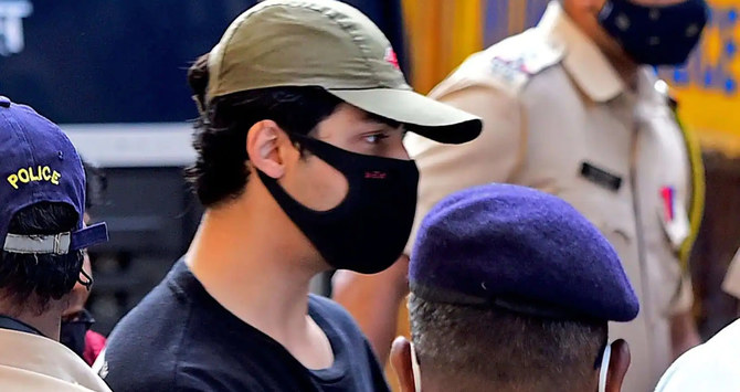 Shah Rukh Khan’s Son Arrested By India's Anti-narcotics Agency In ...