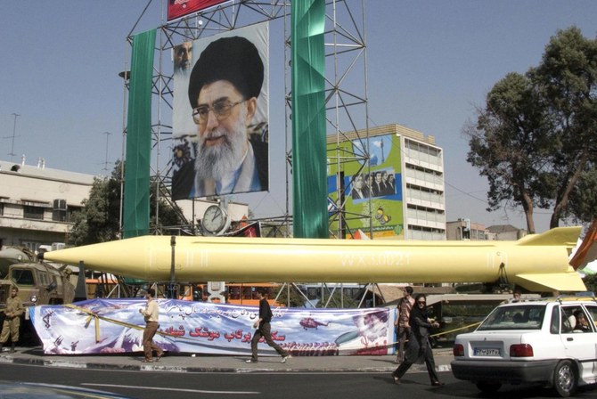 Iran could have enough material for nuclear bomb within weeks, US senators warned