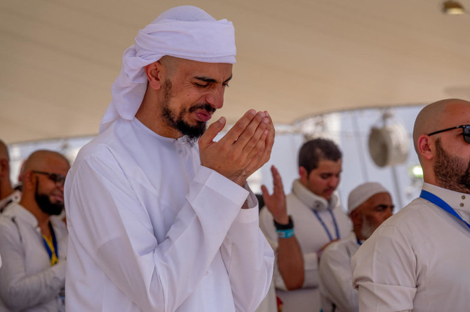 Hajj Pilgrims Take Part In ‘stoning The Devil’ Ritual At Jamarat ...