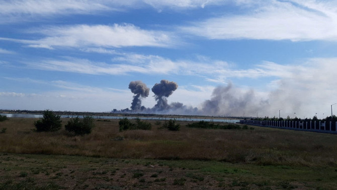 9 Russian Planes Destroyed In ‘first Ukraine Attack’ On Crimea | Arab News