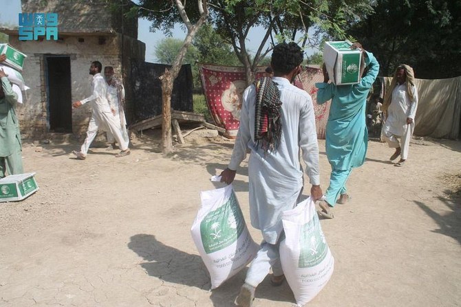 KSRelief Distributes Food Baskets In Pakistan, Lebanon | Arab News