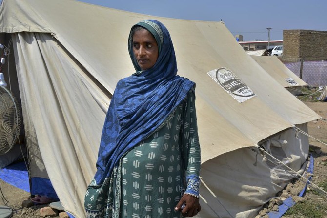 Pregnant women struggle to find care after Pakistan's floods | Arab News