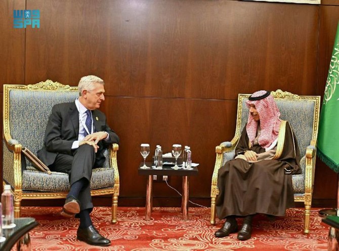 Saudi FM Meets UN Officials On Sidelines Of Humanitarian Forum In ...