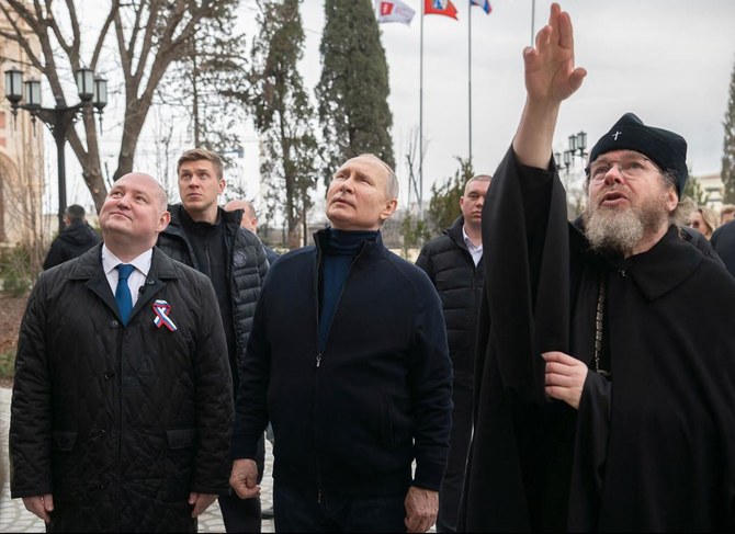 Putin Visits Mariupol As Part Of Surprise Tour Of Occupied Ukraine ...