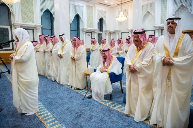 Saudi Arabia’s King Salman attends Eid Al-Fitr prayers | Arab News