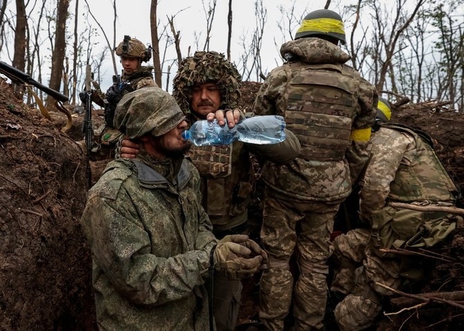 Russia Says Two Military Commanders Killed in East Ukraine - The Moscow  Times