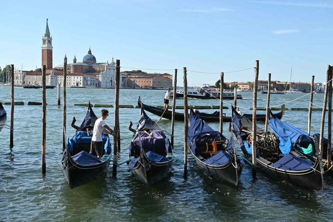 UNESCO recommends adding Venice to list of world heritage sites in danger