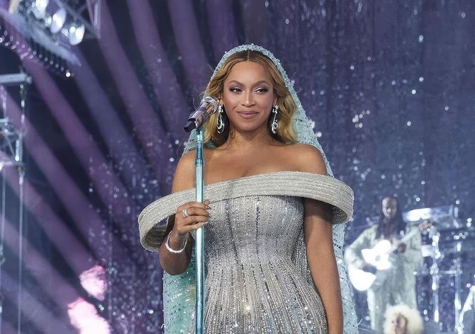 Beyonce On the Run Tour Makeup