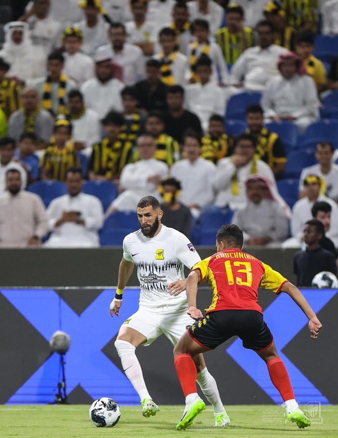 Benzema's own goal and assist. Al Ittihad make it to the quarter