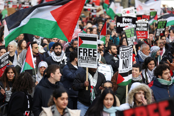 Tens of thousands march in London calling for Gaza ceasefire | Arab News