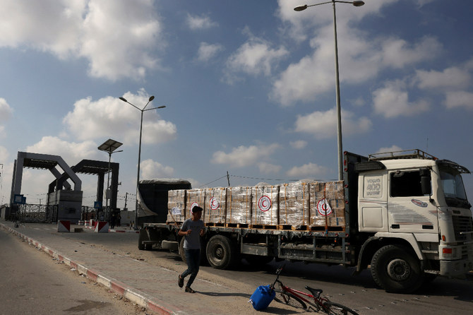 UN Aid Agency: Gaza Convoy Came Under Israeli Fire | Arab News