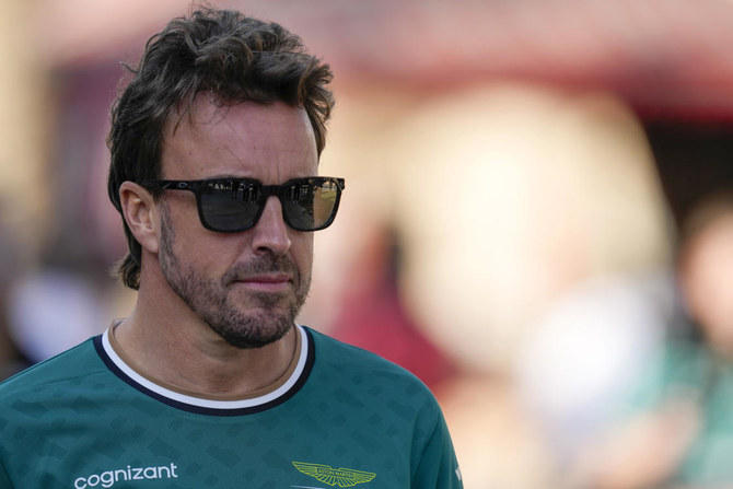 Fernando Alonso to retire from F1 at end of the season after 17
