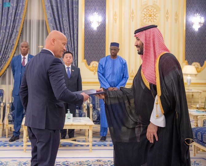 Saudi crown prince receives credentials of new ambassadors to Riyadh ...