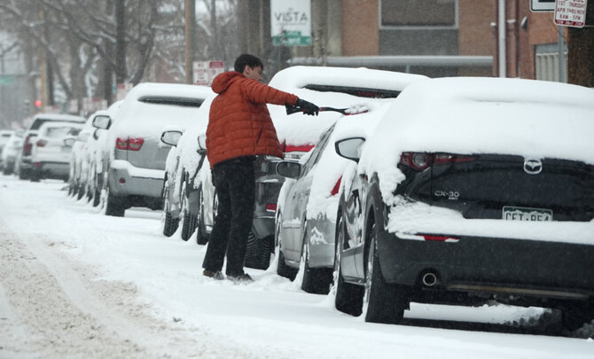 Heavy snow and frigid Arctic blast put 70 million across the US under winter storm warnings | Arab News