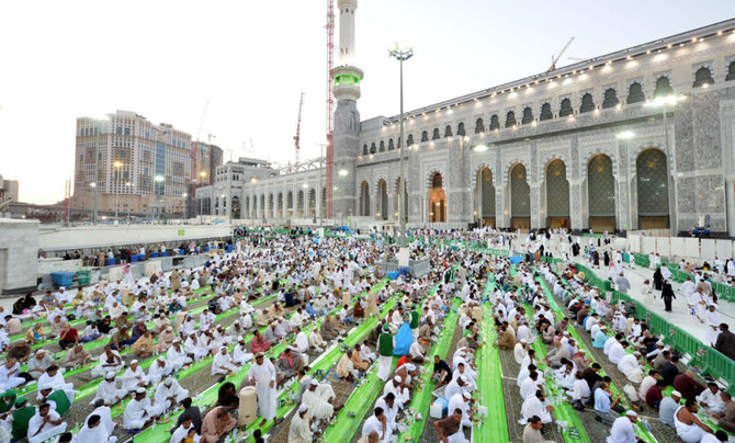 60-of-94-000-mosques-offer-iftar-arab-news