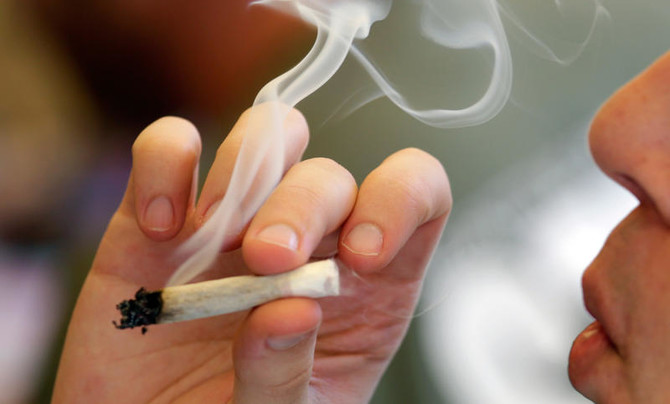 Smoking kills more people than road accidents Arab News