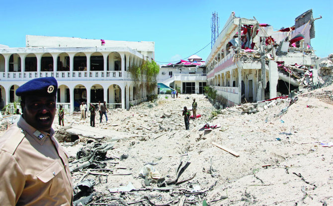 Car Bomb Outside Somali President’s Palace Kills 12 | Arab News