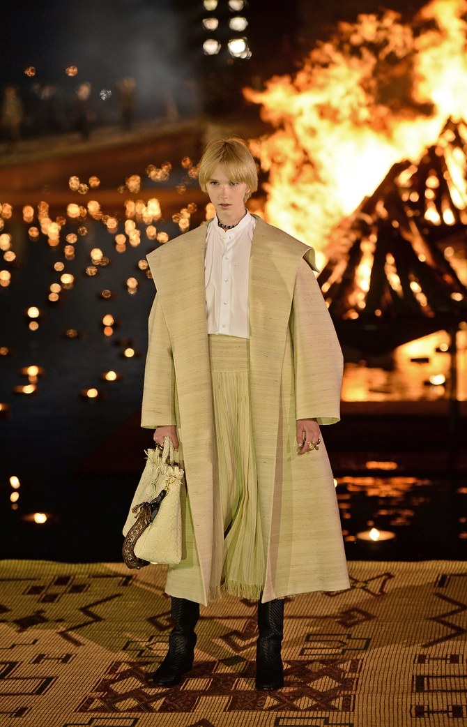 Dior lights up Marrakech with fashion show and floating candles - Lifestyle  - Emirates24