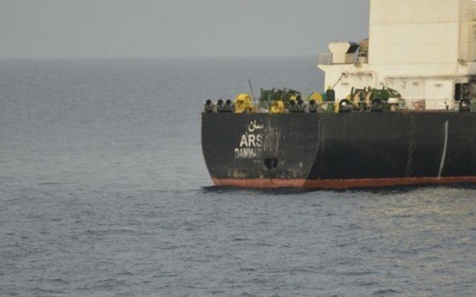 Militia attack on Saudi tanker sparks environmental warning