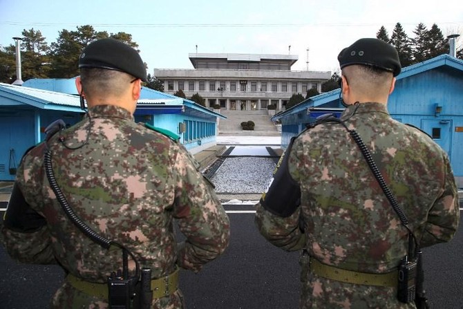 Koreas to shut down some border guard posts