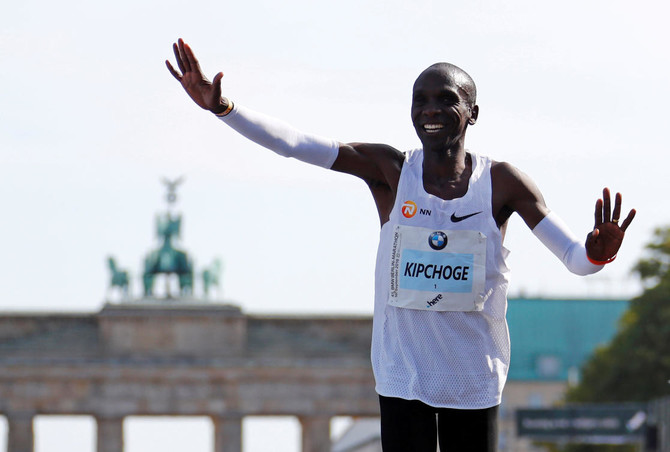 Kenya’s Eliud Kipchoge Breaks Marathon World Record In Berlin | Arab News